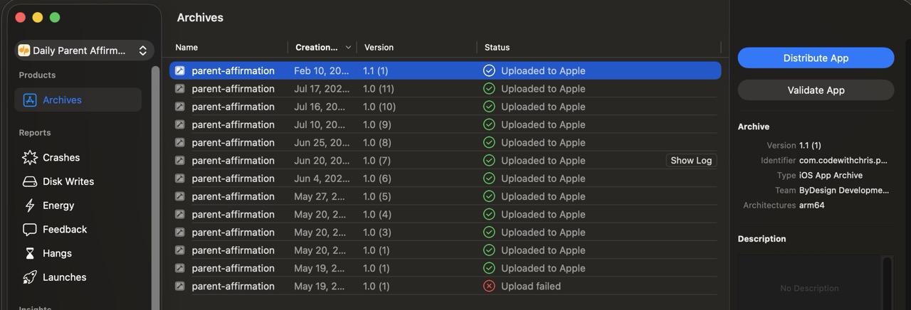 Xcode Organizer showing an archive ready to distribute with Validate App and Distribute App buttons visible